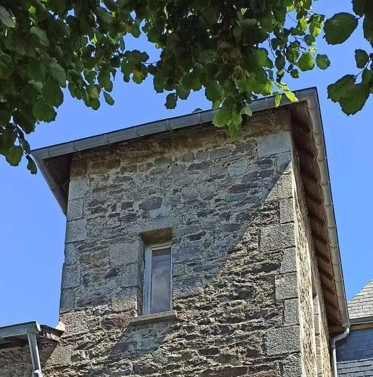 דירות Callac Relais De La Tour מראה חיצוני תמונה